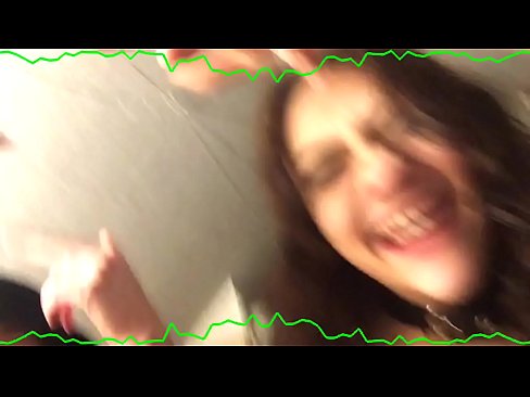 ❤️ Zwee sexy brünette emotional Hosen bleiwen Bastard quirky Bitch ️❌ Sluts bei eis ❌